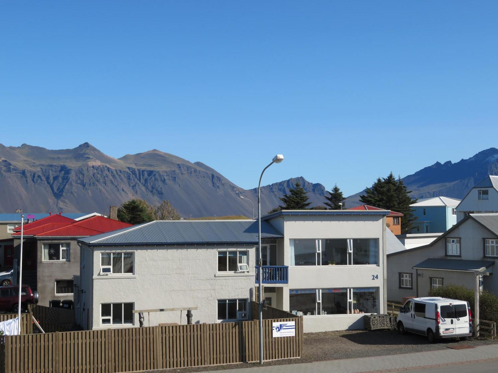 Old Airline Guesthouse Höfn Esterno foto